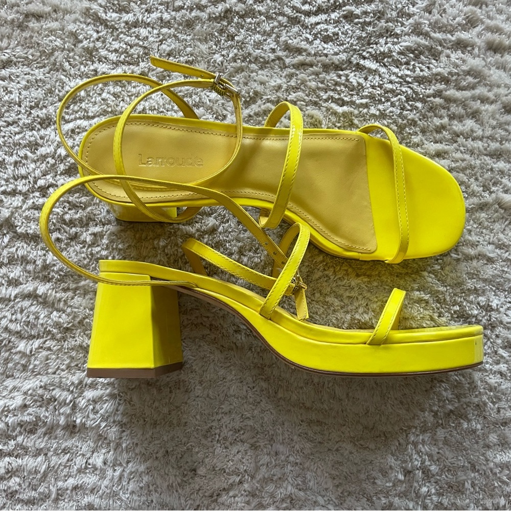 Larroude The Gio Sandal